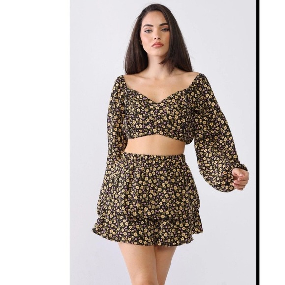 Le Lis Collection Dresses & Skirts - Le Lis Floral Puff Sleeve Crop Top Tiered Mini Skirt Set Cottagecore Boho Co-ord
